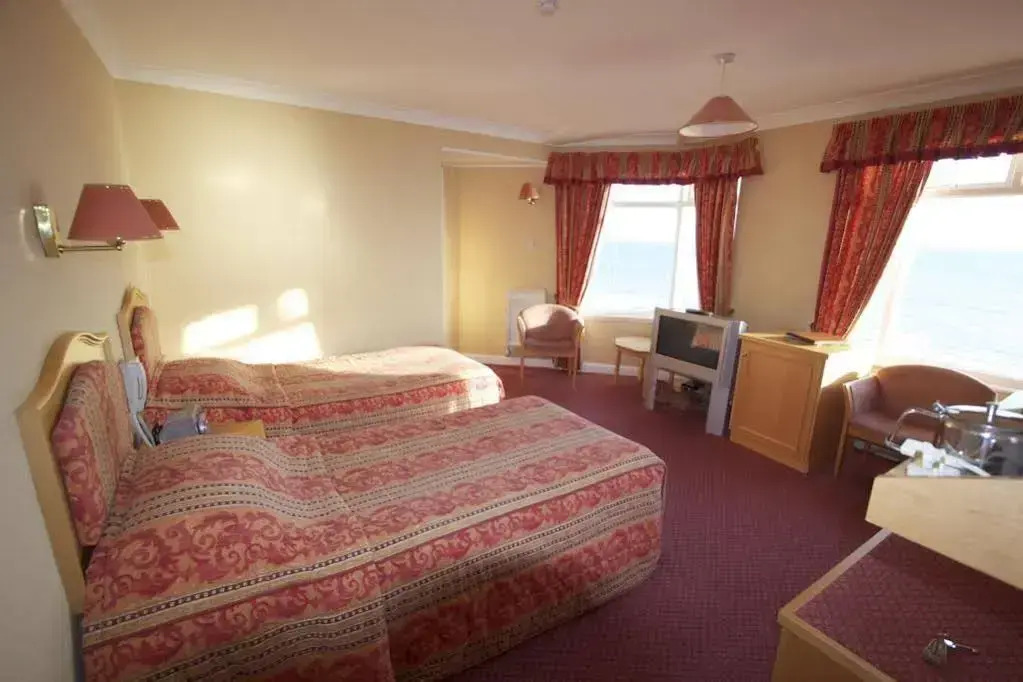 Expanse Hotel