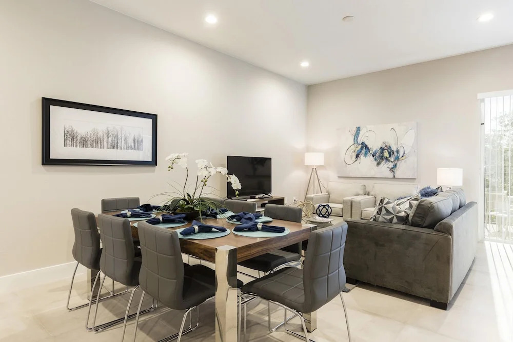 Fantastic Townhome 5min Disneyworld 134