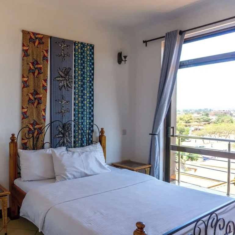 Lilac Elevate Inn