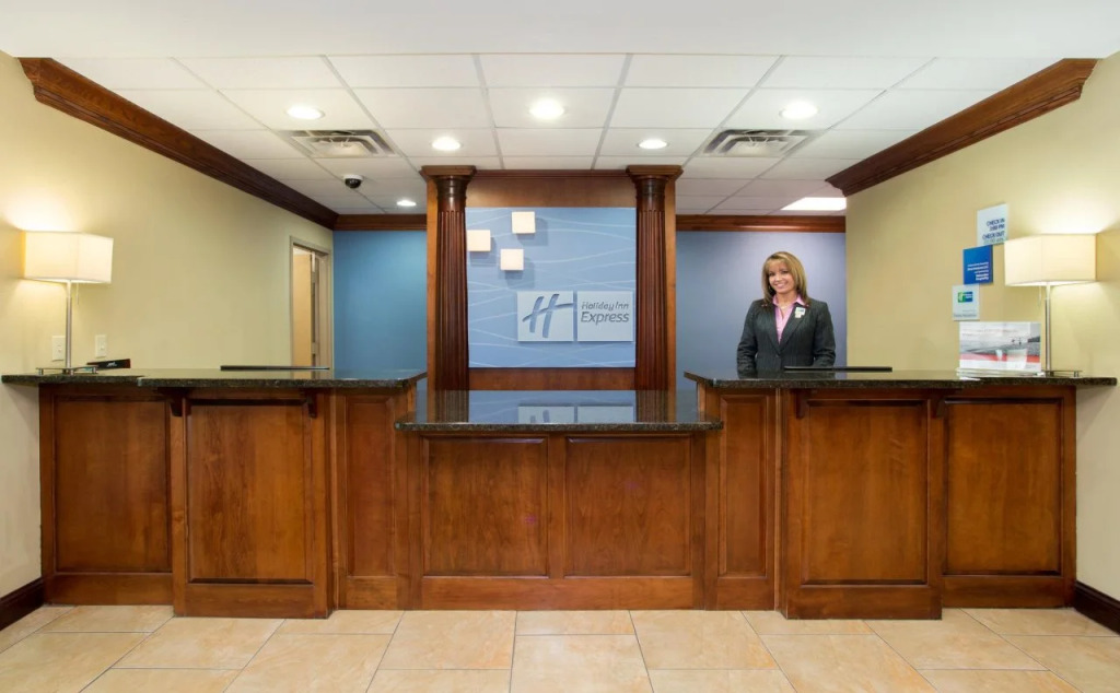 Holiday Inn Express & Suites Richmond by IHG
