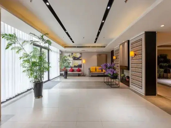 Homeinn Plus Hotel (Zhengzhou CBD Exhibition Center)