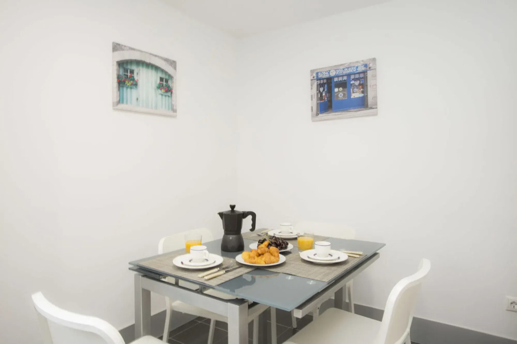 SingularStays Na Jordana