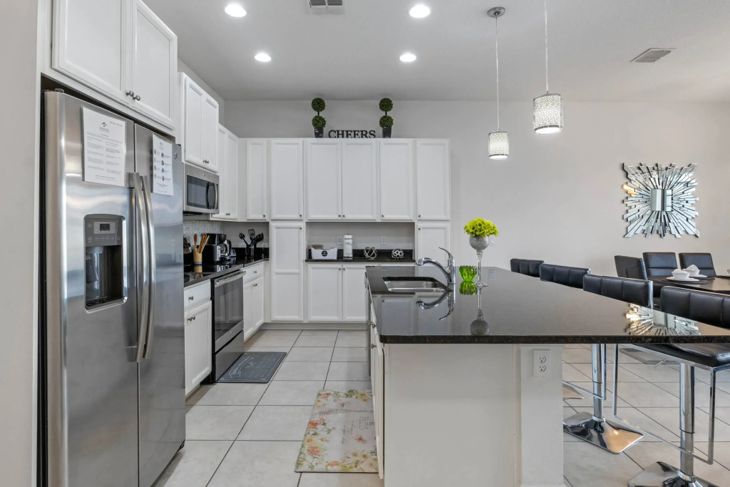 4 Bedrooms 4 Bathrooms Festival Resort 290 Cd