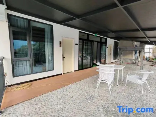Shitai Qingfeng · Terrace View Homestay (Guniujiang Scenic Area)