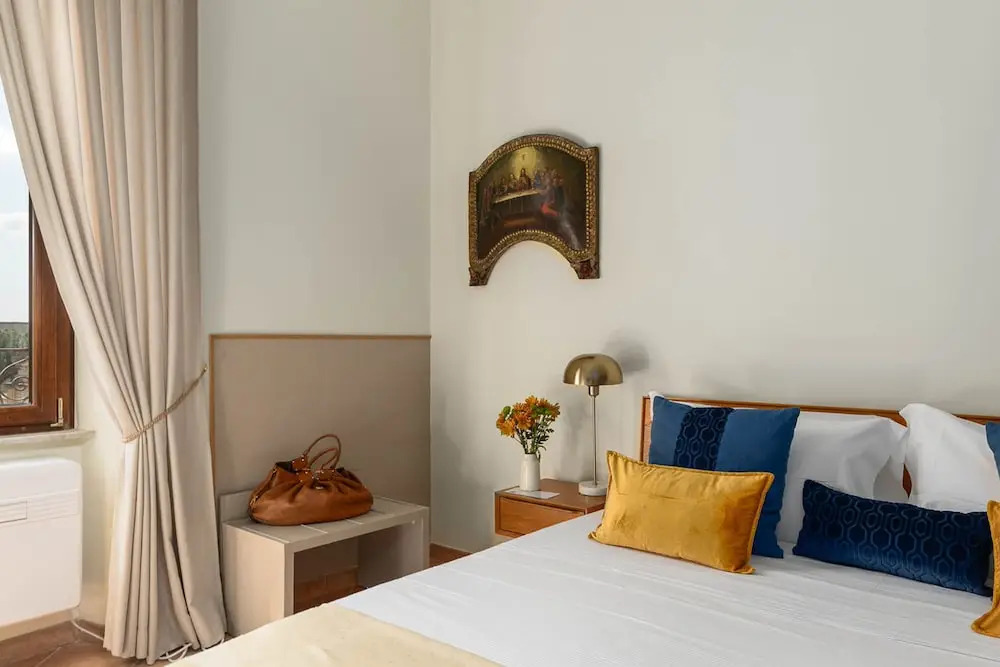 Rosam Via Veneto 15 min Walk From Spanish Steps