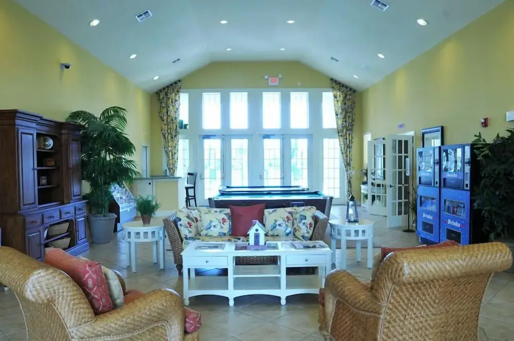 Villas at Seven Dwarfs - Close to Disney