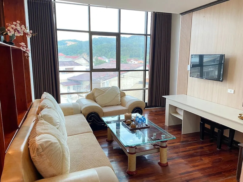 Anoulackkhenlao Hotel