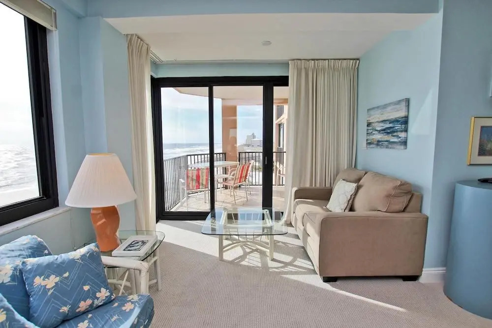 Broadmoor 304 by Youngs Suncoast