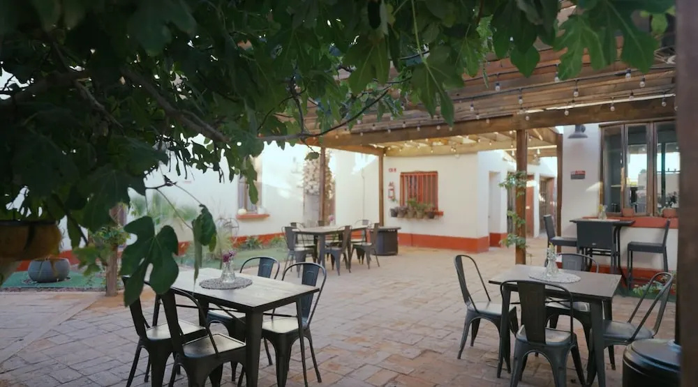 Hotel Villa Reyna
