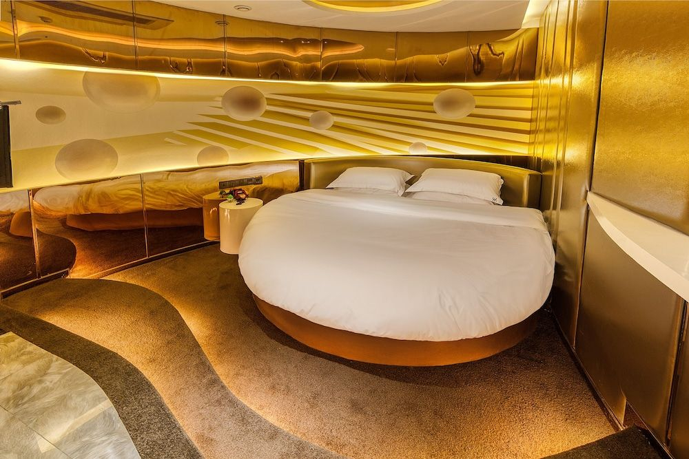 Your Hotel