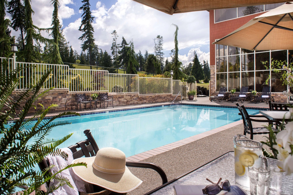 Olympic Lodge by Ayres