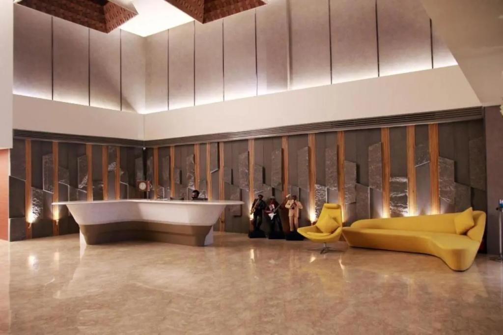 Udman Greater Noida By Ferns N Petals