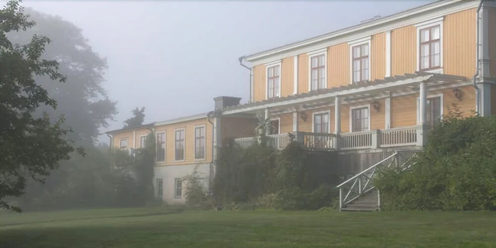 Mälby Säteri B&B
