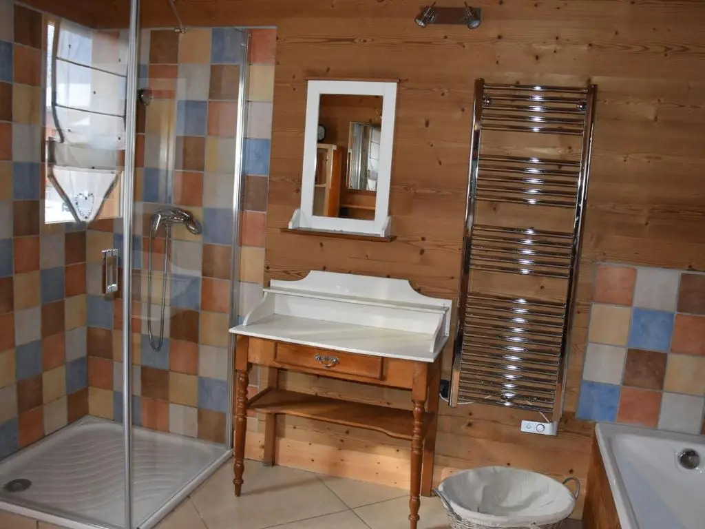 Chalet haut de gamme pour 10 pers., proche pistes, parking privé - FR-1-464-7