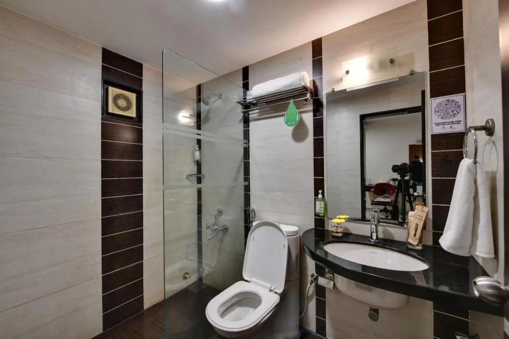 Click Hotel Yuvraj