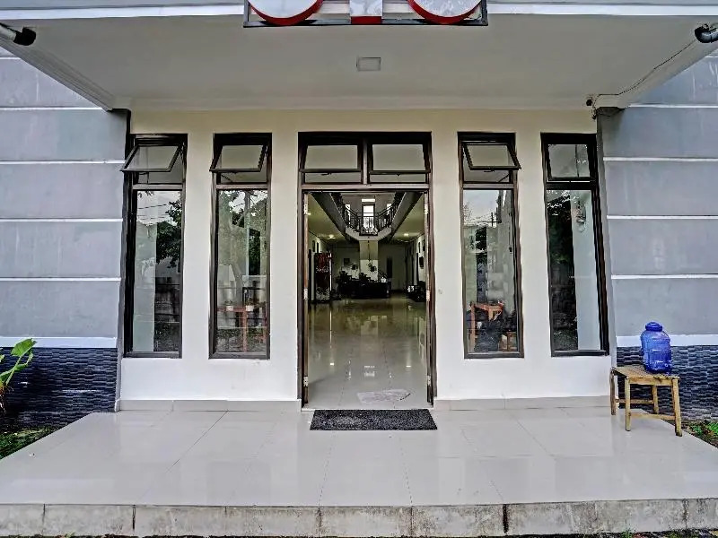 Hotel O Kambang Iwak Area Near Kambang Iwak Park Formerly Kerangga
