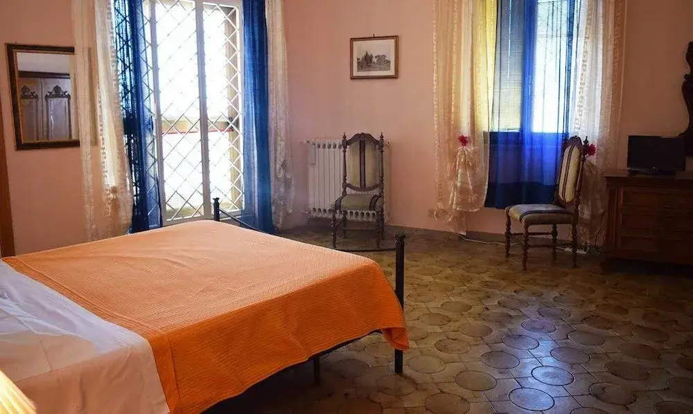 Airport Torre Clementina INN