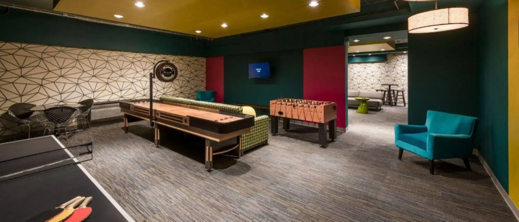 Global Luxury Suites at The Village