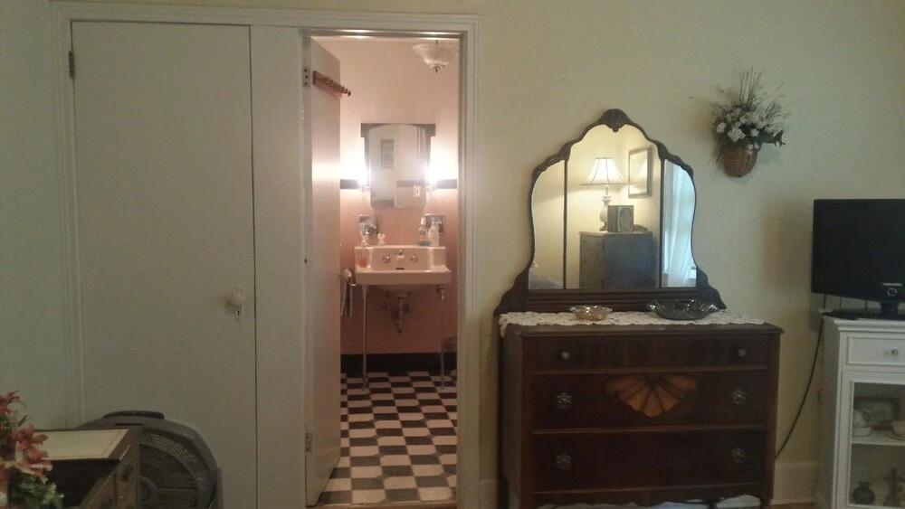 Maurrocks - A Pocono Mountains B&B