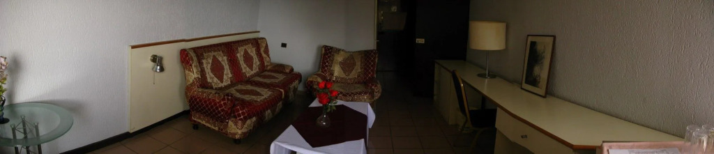 Ayaba Hotel