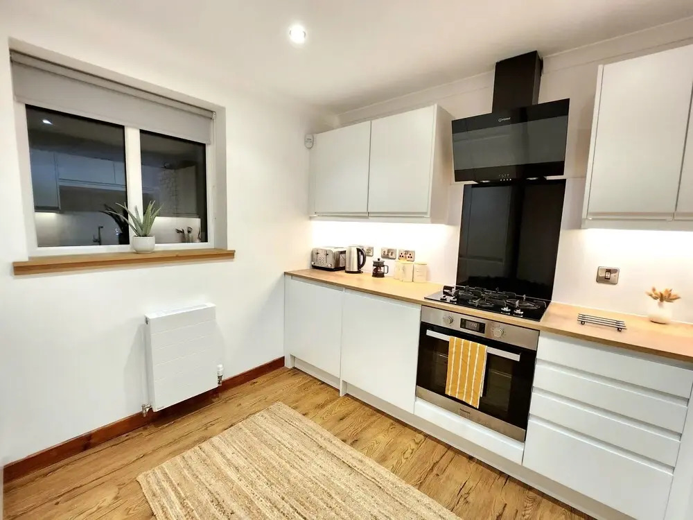 Charming Home Overlooking River Clyde