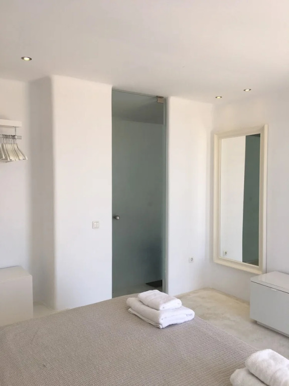 Villa Crystal