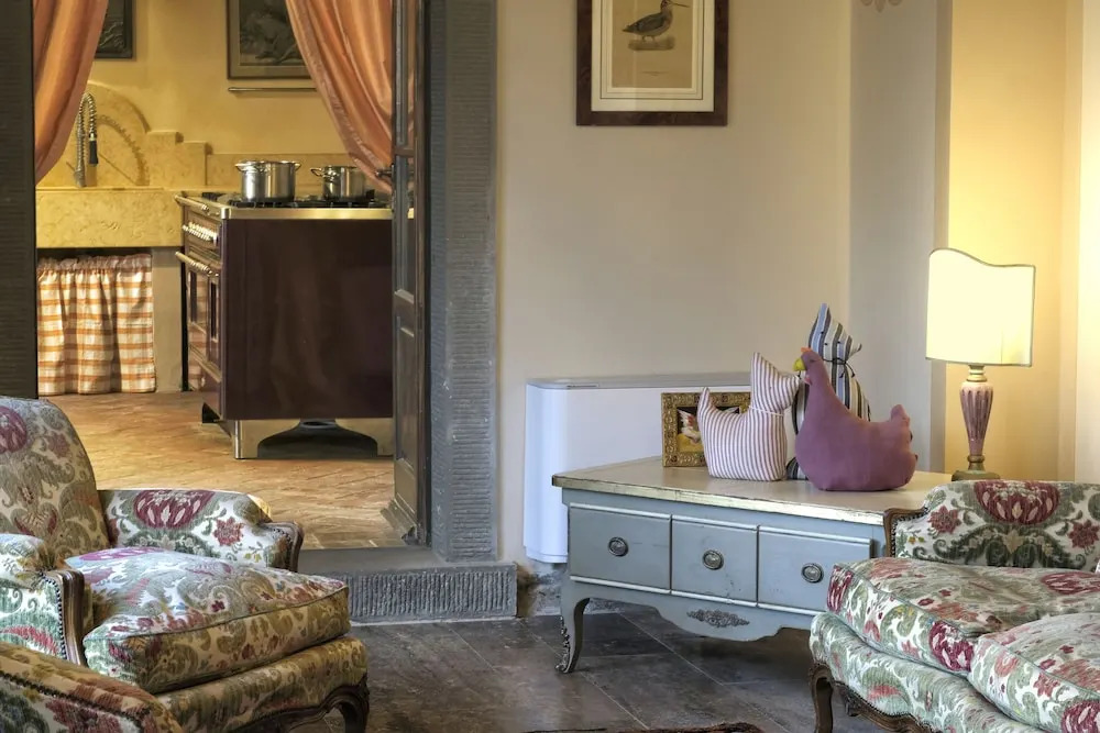 Villa Borgo del Falco