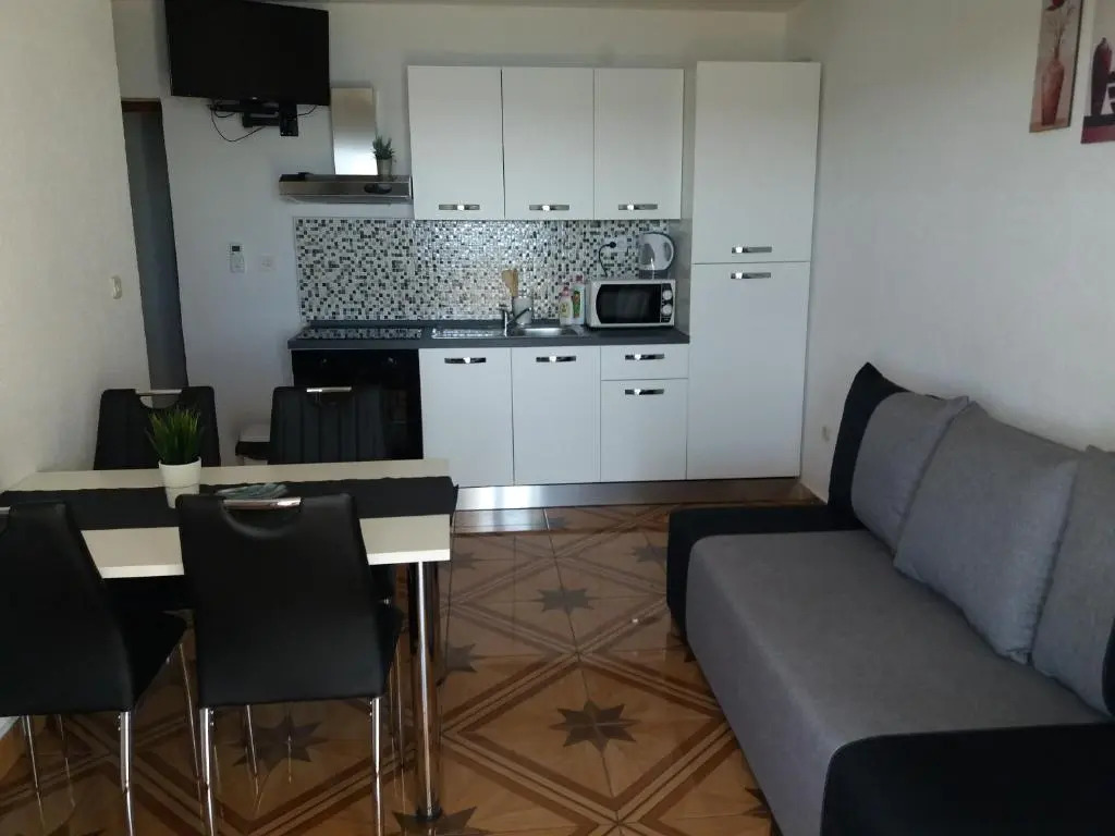 Apartmani Luna