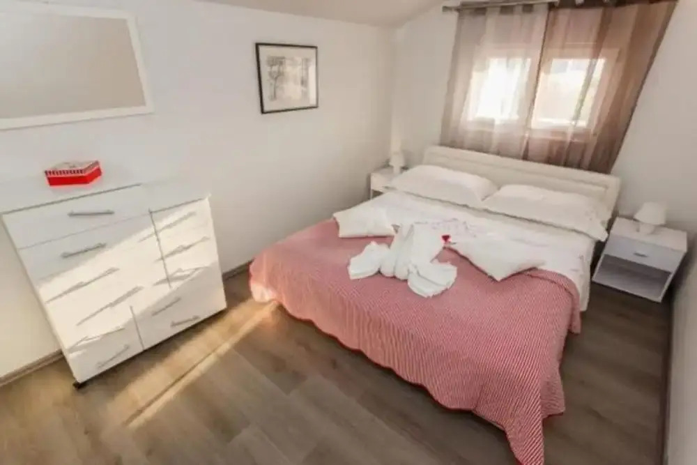 Apartments Roda - Comfort One Bedroom Apartment With Terrace -