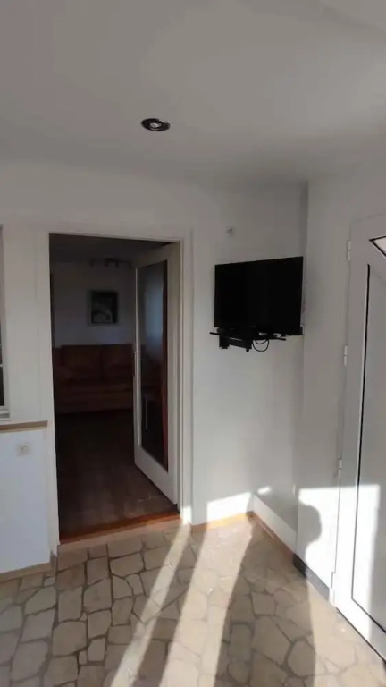 Apartment Car