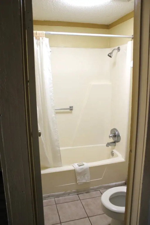 Executive Inn & Suites