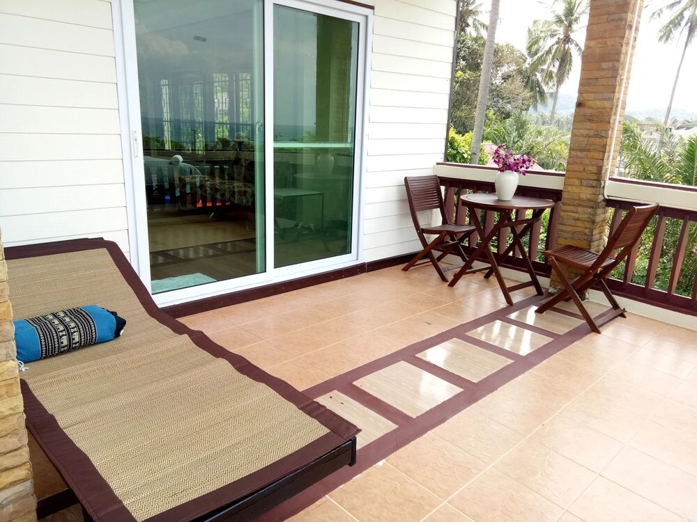Lanta Mattia Bungalows and Resort