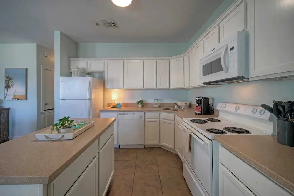 Sleeps 10 Two Condos. Pet-friendly + Beach Access