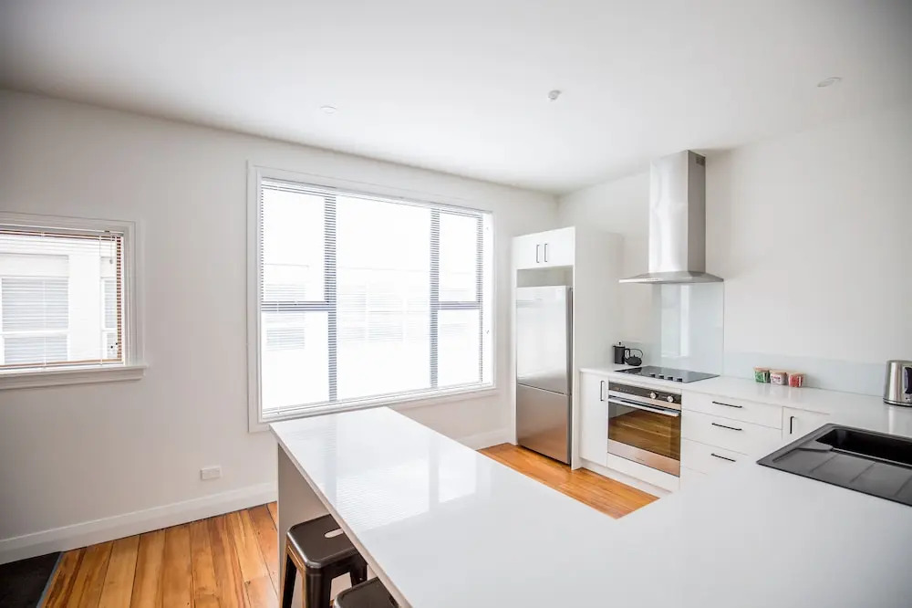 Provincial Apartment 2