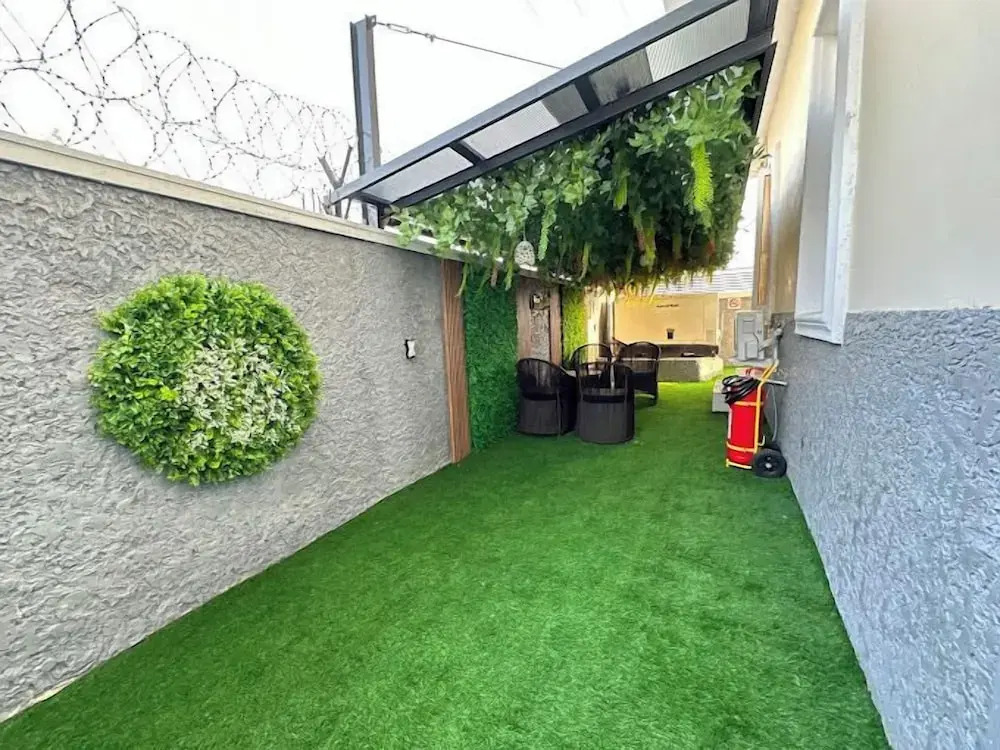 Uphoria Apartments