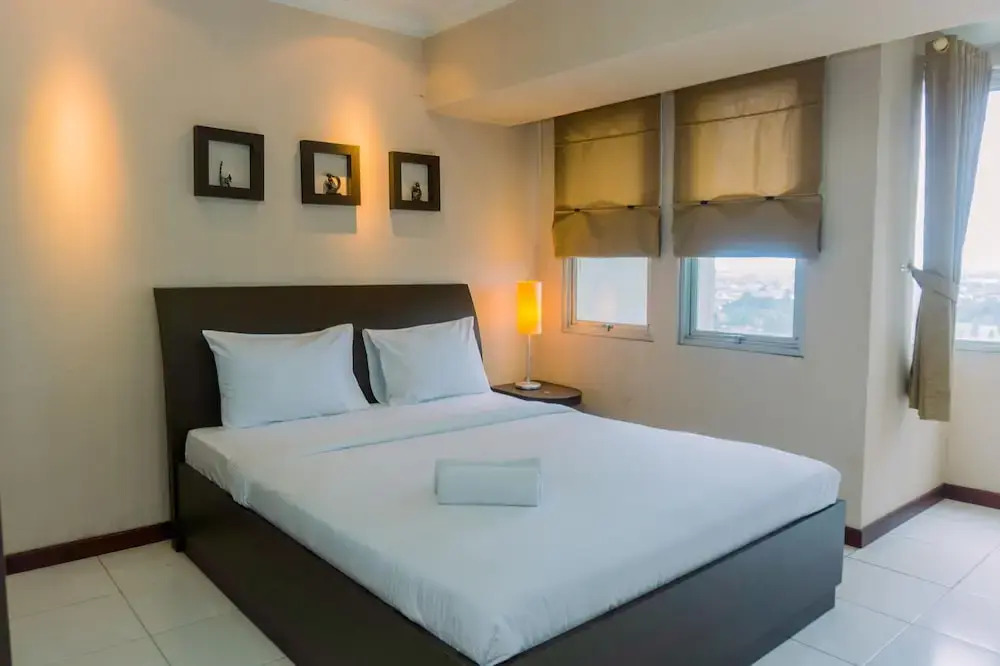 Modern Look And Comfy Studio Great Western Resort Apartment
