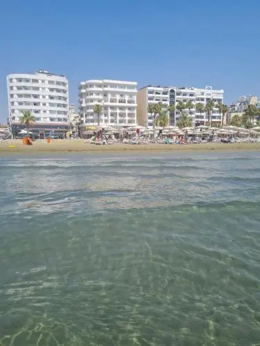 Alex Beach Apartment 31