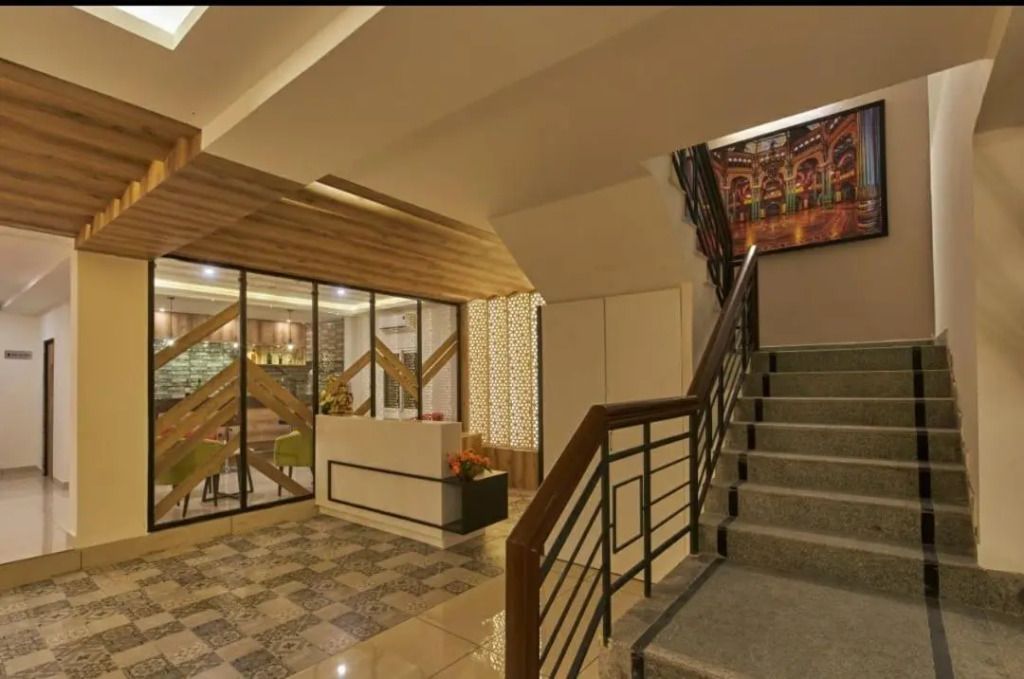 Regenta INN Grand Koramangala by Royal Orchid Hotels