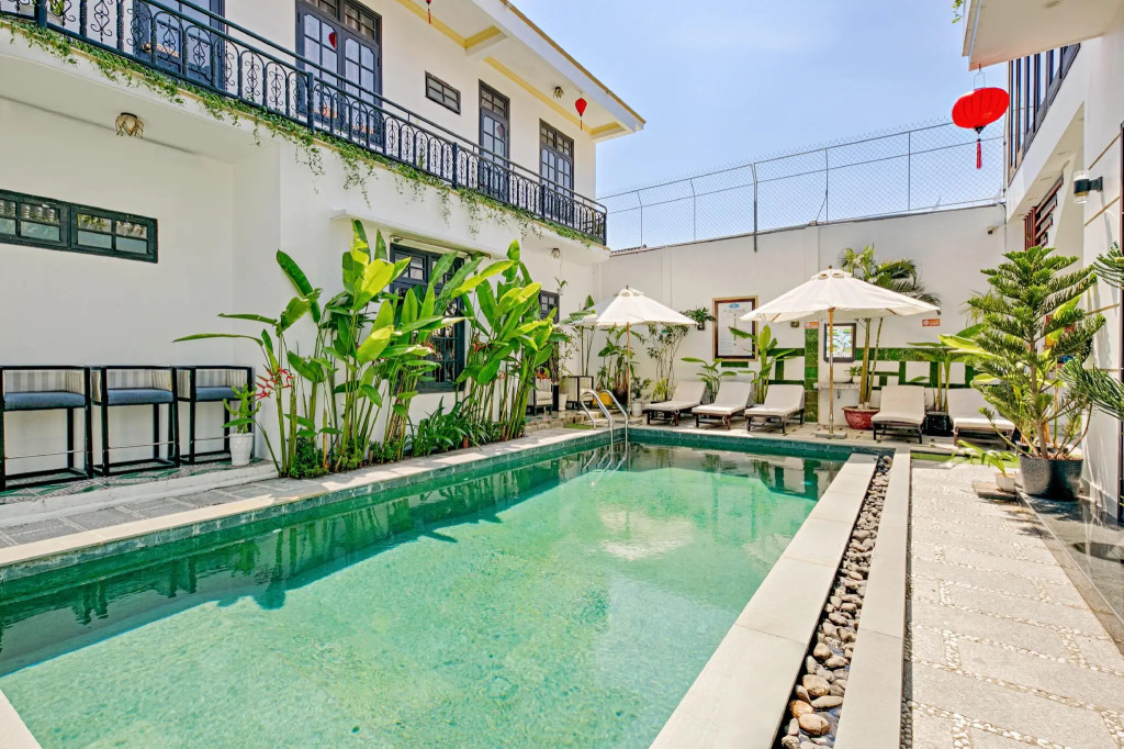 Almond Villa Hoi An