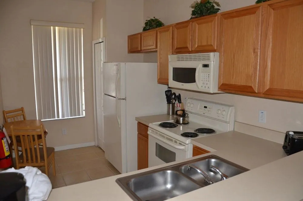 Regal Palms Resort 746