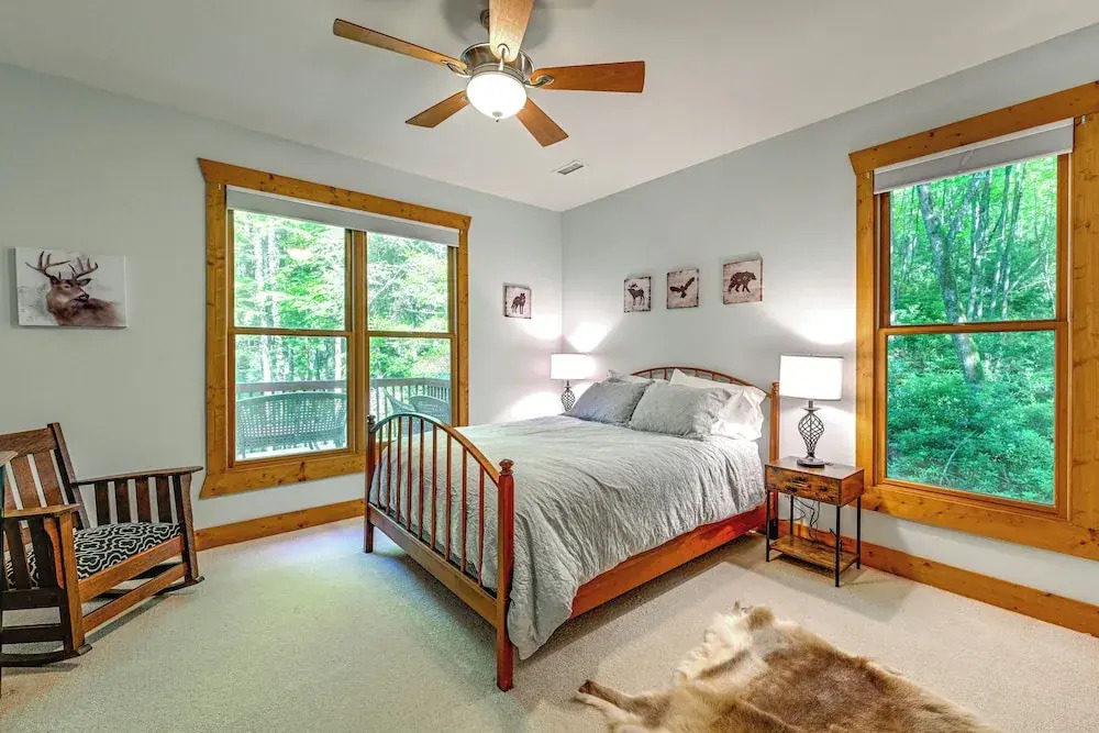 Creekside Lodge ~ 4 Mi to Sapphire Valley Resort!