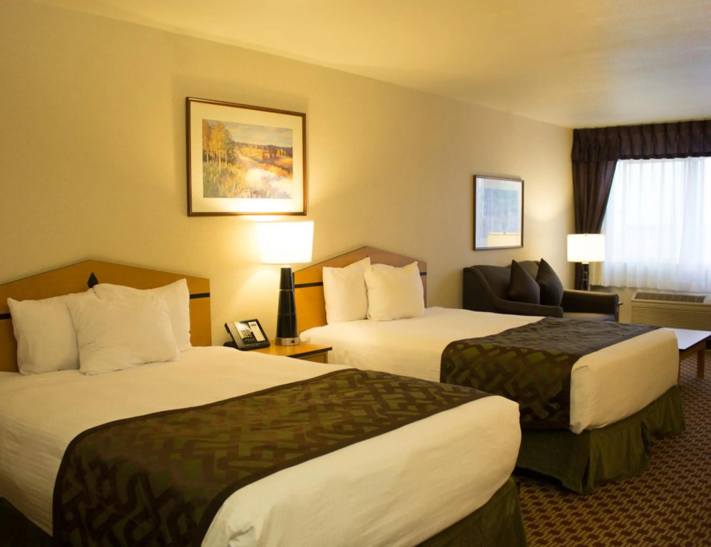 Crystal Inn Hotel & Suites - Great Falls