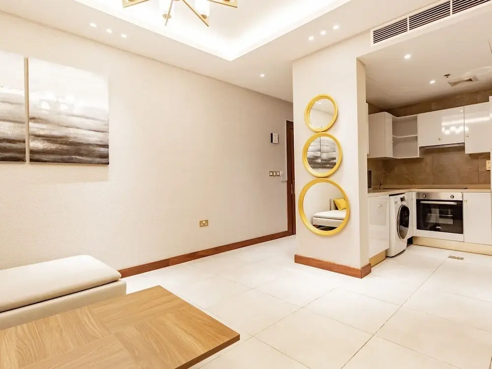 Abraj INN Royal 3