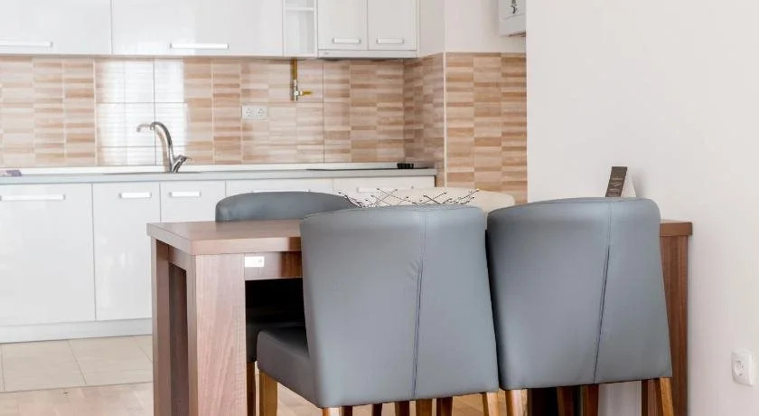 Malak Apartments