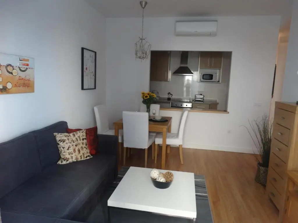 Málaga Apartamentos - Montaño, 18