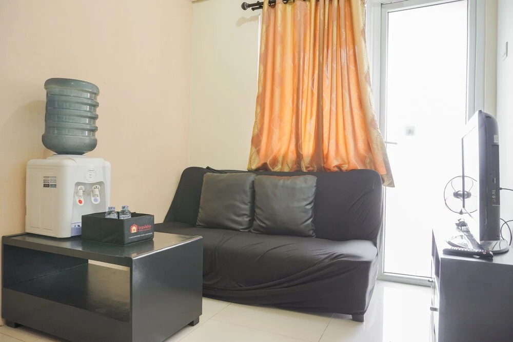 Nice Comfort 2BR at Green Pramuka Apartment