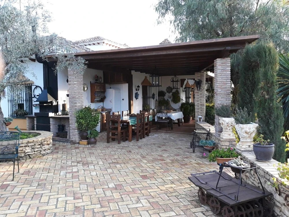 Villa With 4 Bedrooms in Málaga, With Wonderful Mountain View, Private