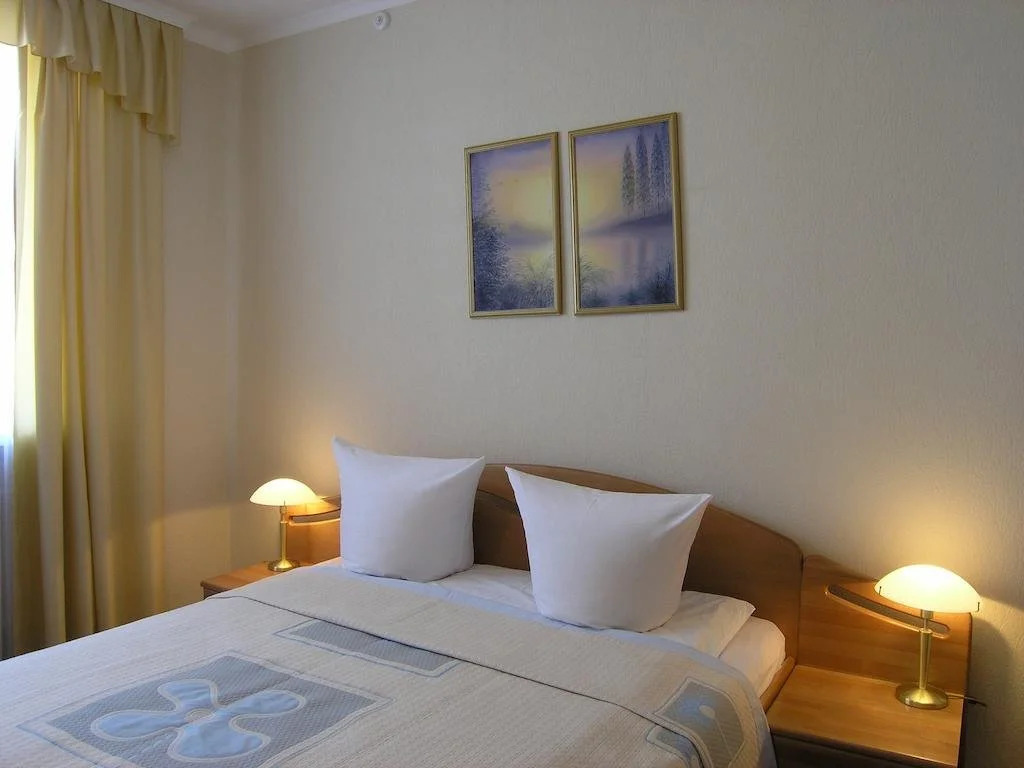 Dnipro Hotel