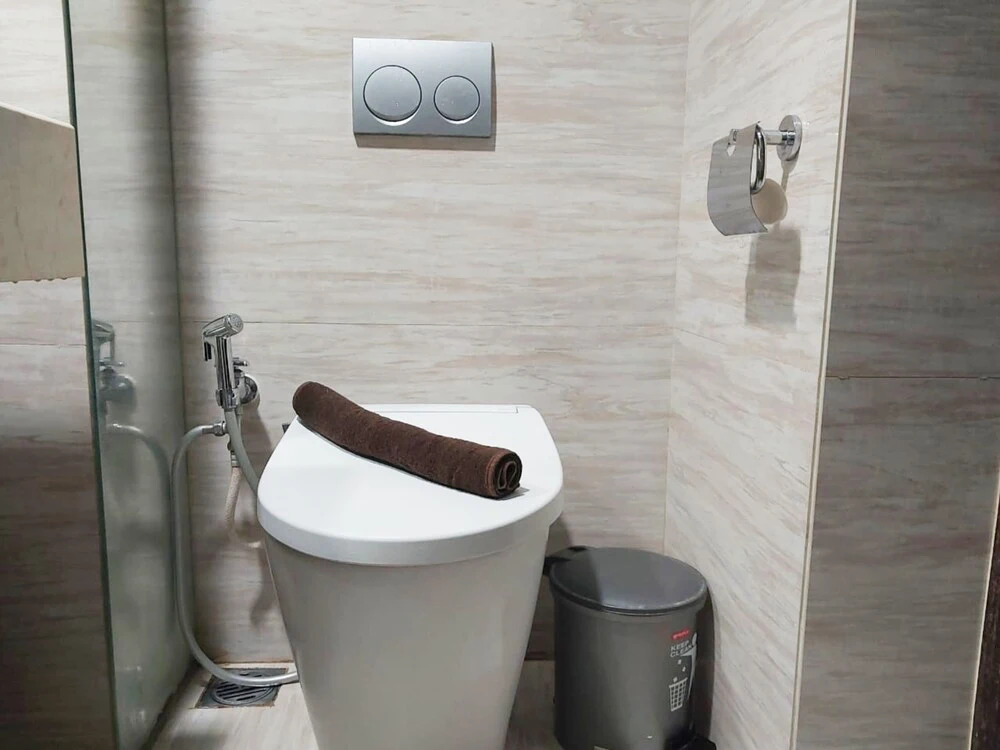 Modern Look 1Br At Uttara The Icon Apartment