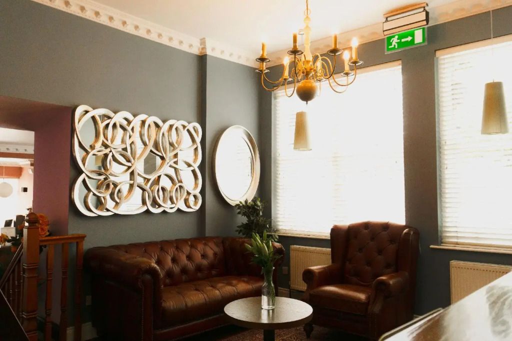 Phoenix Park Hotel